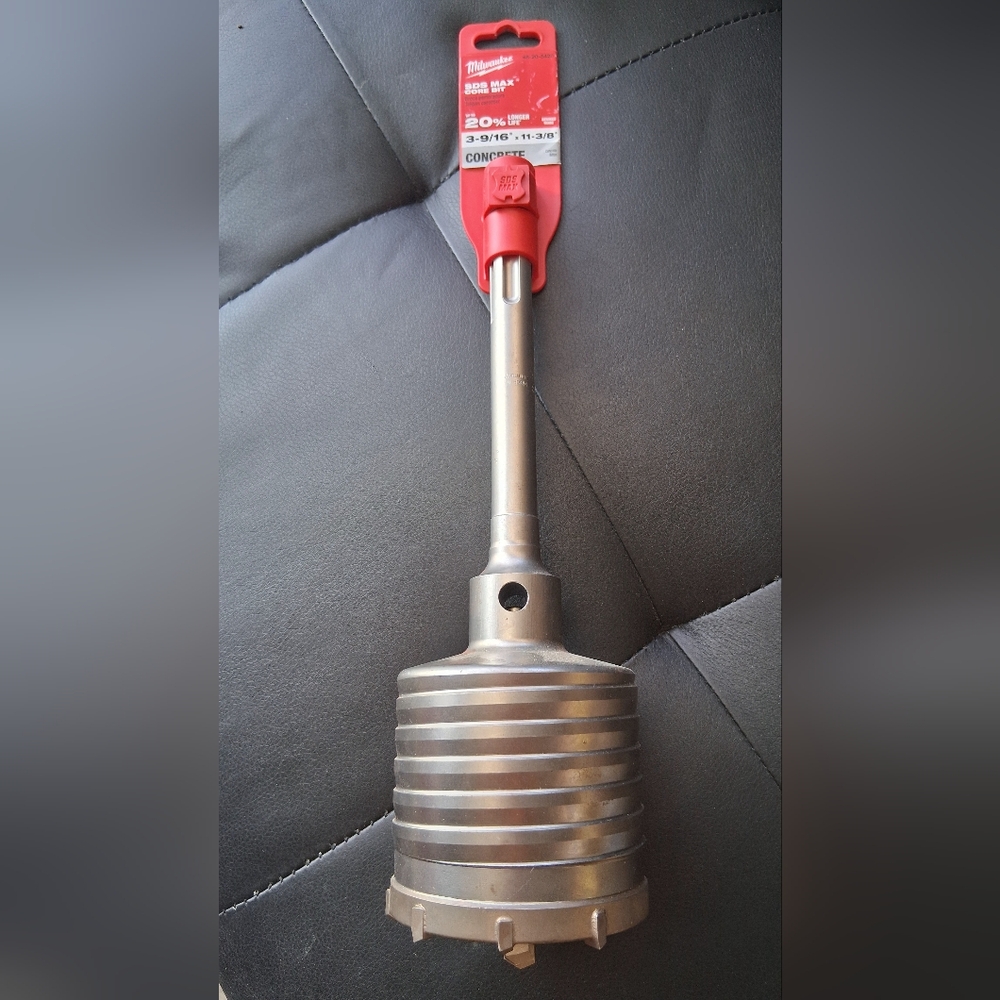 Milwaukee SDS MAX 3-9/16th